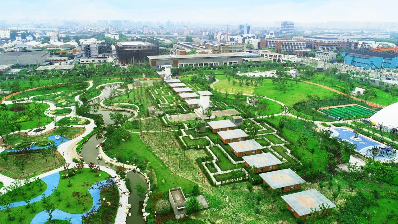 菲彩国际水务污水公司2座污水处置惩罚厂入选污水处置惩罚绿色低碳标杆厂名单（第一批）